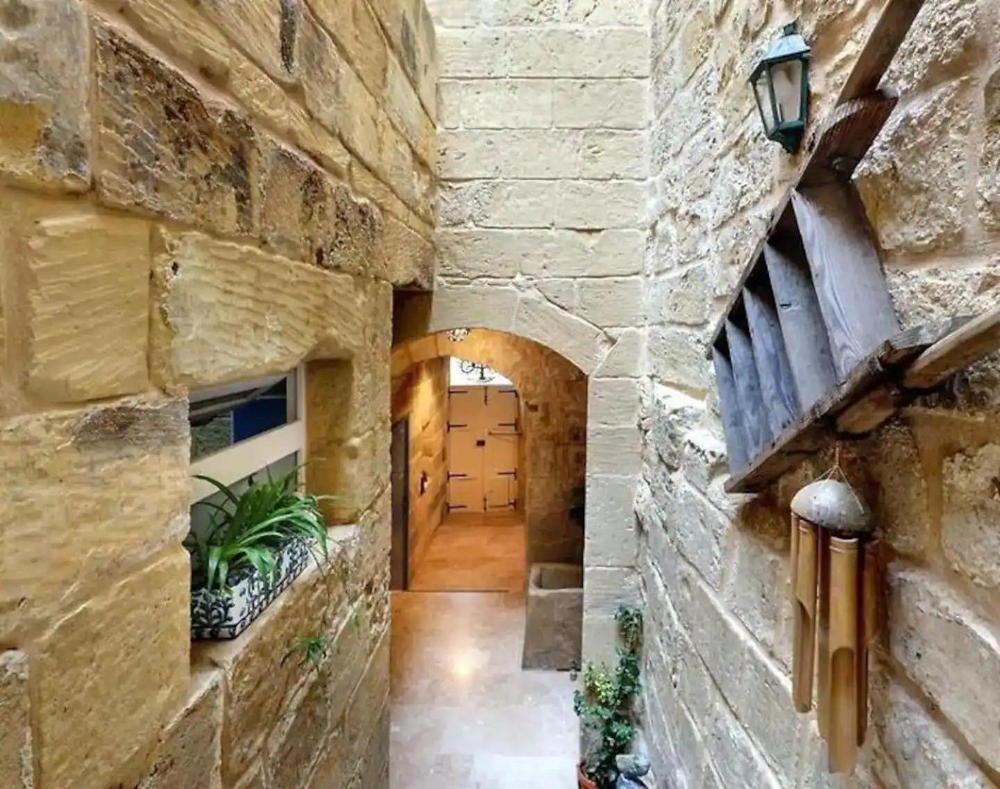 Historic Hideaways - 900 Year Old Converted Studios 维多利亚 外观 照片